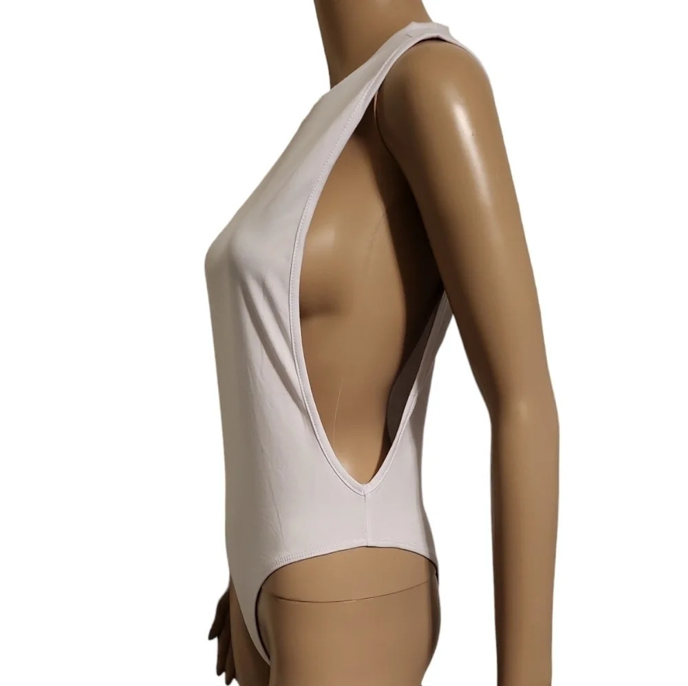 Nwot Ktoo Sleeveless Crewneck Bodysuit (Size L) - image 2